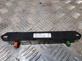 Chrysler Pacifica Antenas vadības bloks P68227177AA