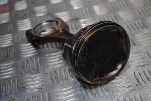 Subaru Outback Piston avec bielle AA35010