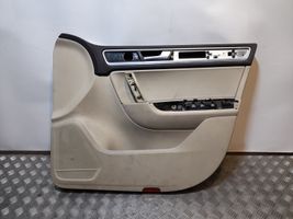 Volkswagen Touareg II Garniture de panneau carte de porte avant 7P1867012
