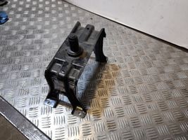 Audi A4 S4 B8 8K Halterung 8K0802715A