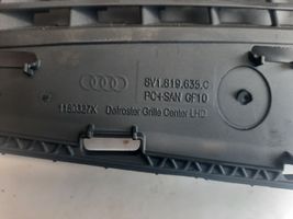 Audi A3 S3 8V Kojelaudan keskiosan kaiuttimen kotelo 8V1819635C