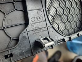 Audi Q3 8U Ramka centralnego głośnika deski rozdzielczej 8U1857735