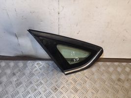 Ford Fusion II Fenêtre latérale avant / vitre triangulaire 