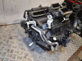 Ford Fusion II Salono oro mazgo komplektas DEG9H19B555ACD