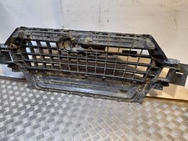 Audi Q7 4M Grille calandre supérieure de pare-chocs avant 4M0807233C