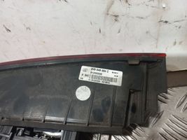 Audi A3 S3 8V Lampy tylnej klapy bagażnika 8V5945094C