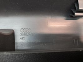 Audi A7 S7 4G Boczek / Tapicerka boczna bagażnika 4G8867607