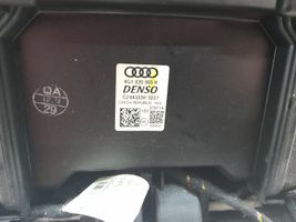 Audi A7 S7 4G Sisälämmityksen ilmastoinnin korin kokoonpano 4G1820005K