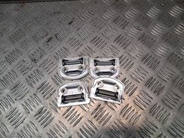 Audi A8 S8 D4 4H Fissaggio gancio/anello 1K0864203