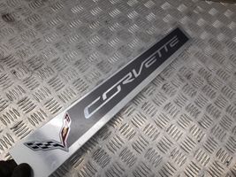Chevrolet Corvette Etuoven kynnyksen suojalista 22789326