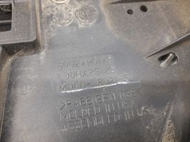 Ford Escape III Ventiliatorių komplektas F2G38C607CF