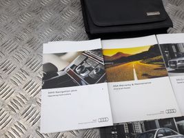 Audi A8 S8 D4 4H Serviso knygelė 