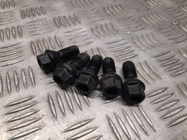 Alfa Romeo Stelvio Nuts/bolts 