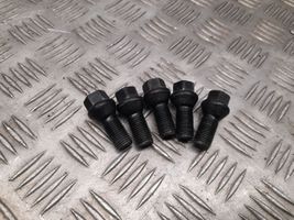 Alfa Romeo Stelvio Nuts/bolts 