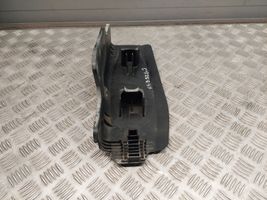 Audi A5 Osłona tylna podwozia 8W0505416E