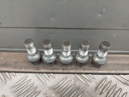 Audi A8 S8 D4 4H Nuts/bolts 