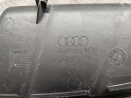 Audi A8 S8 D4 4H Rivestimento modanatura del faro posteriore 4H0941779