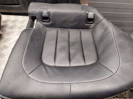 Mercedes-Benz CLS C218 X218 Juego interior A2189201330