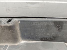 Chrysler Pacifica Moldura del limpia 68228473AB