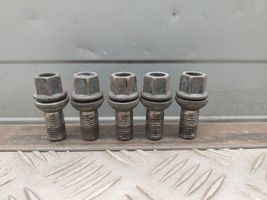 Audi S5 Nuts/bolts 