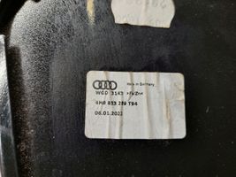 Audi Q8 Priekinių durų stiklo apdaila 4M8853289