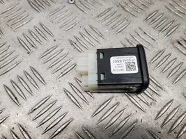 Chevrolet Camaro Connettore plug in USB 23496501