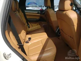 Porsche Cayenne (92A) Kit intérieur 