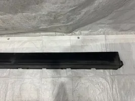 Maserati Levante Sill 670040336