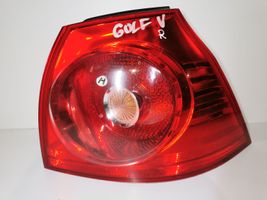 Volkswagen Golf V Lampa tylna 1K6945096E