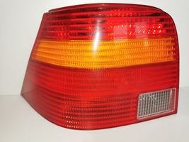 Volkswagen Golf IV Lampa tylna 1J6945095AA