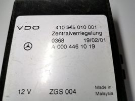 Mercedes-Benz Vito Viano W638 Oven keskuslukituksen ohjausyksikön moduuli A0004461019