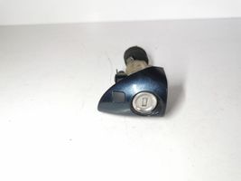 Mercedes-Benz C W203 Front door lock (next to the handle) 5WK49022