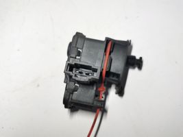 Audi Q5 SQ5 Moteur de verrouillage trappe à essence 8K0862153H