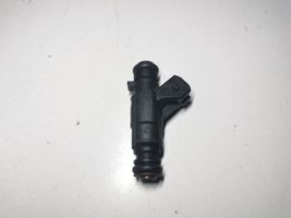 Mercedes-Benz C AMG W203 Fuel injector A1120780349