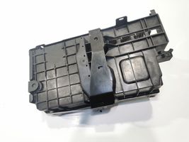 Chevrolet Cruze Support boîte de batterie 13262103