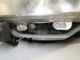 Mazda 5 Lampa przednia P4998L