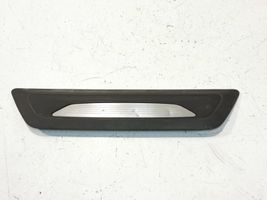 BMW 3 GT F34 Moldura protectora del borde delantero 7289216