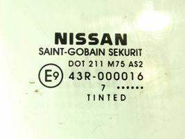 Nissan Navara D40 Основное стекло передних дверей (четырехдверного автомобиля) 43R000016