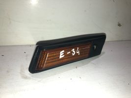 BMW 5 E34 Front fender indicator light 13780149