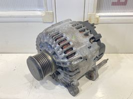 Volkswagen PASSAT B6 Generator/alternator 06F903023C