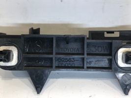 Toyota Avensis T270 Support de montage de pare-chocs avant 5256305050