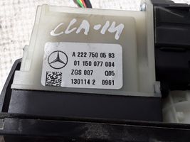 Mercedes-Benz CLA C117 X117 W117 Klamka zewnętrzna drzwi tylnych samochodów dostawczych A2227500593