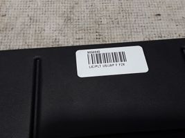 BMW X4 F26 Ramka przedniej tablicy rejestracyjnej 8056940