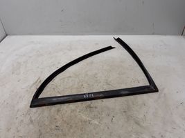 BMW X5 E70 Rubber seal rear door 7208592