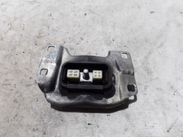 Ford Kuga II Engine mount bracket V617M121