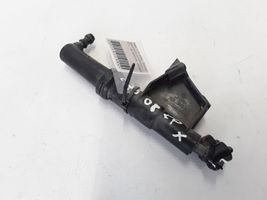 Volvo C70 Dysza spryskiwacza lampy przedniej 30661085