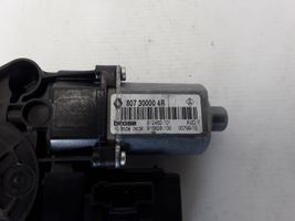 Renault Megane III Front door window regulator motor 