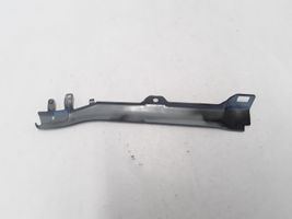 Renault Megane IV Uchwyt / Mocowanie błotnika przedniego 631220874R