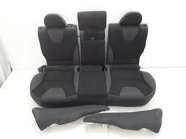 Volvo XC60 Rear seat 