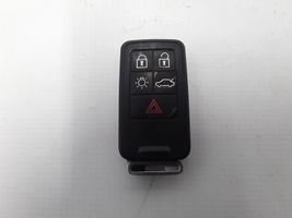 Volvo XC70 Ignition key/card 